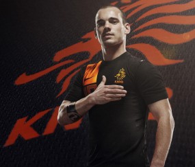 开云体育官方网站-内马尔一球刺破铁幕，当北欧寒风掀翻东方长城，巨星价值在冰火淬炼中闪耀