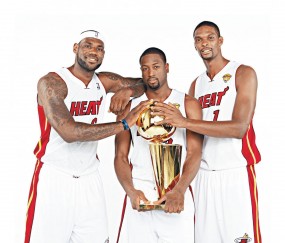 开云APP-当密尔沃基的篮球圣殿响起欧冠主题曲，利拉德的双重征服