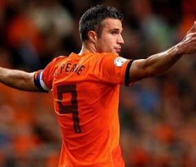 开云体育下载-当英格拉姆的沉默刺穿喧嚣，一个非典型英雄的制胜哲学