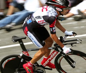 开云体育-黄蜂完胜鹈鹕，克莱成为关键先生